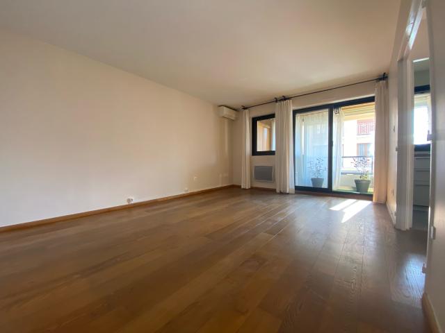 Appartement vente à Aix-en-Provence, Le Tholonet