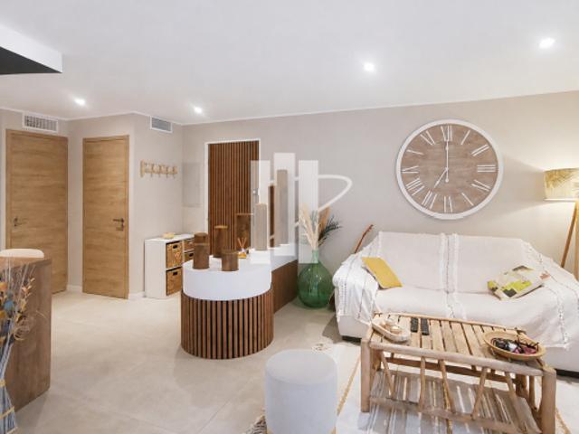Appartement vente à Arrondissement de Draguignan, Saint-raphaël