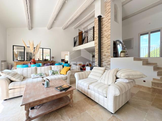 Maison vente à Apt, La Tour-d'aigues