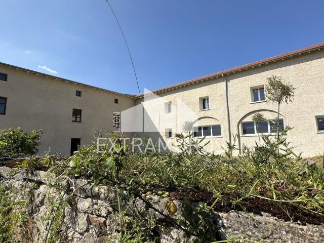 Maison vente à Bully, La Côte