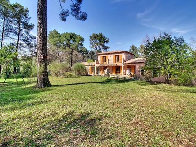 Maison vente à Arrondissement de Draguignan, Callas