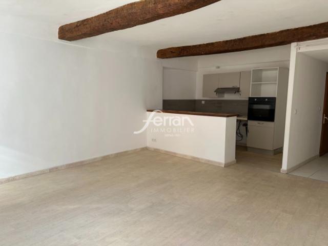 Appartement vente à Arrondissement de Draguignan, Salernes