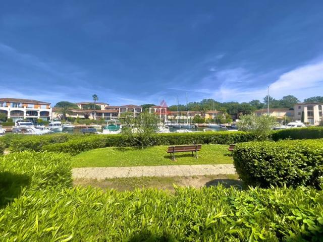 Appartement vente à Arrondissement de Draguignan, Cogolin