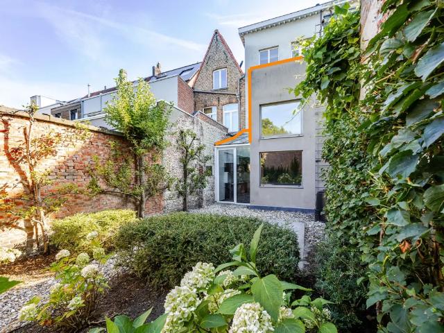 Appartement vente à Onze-Lieve-Vrouwekwartier, Brugge