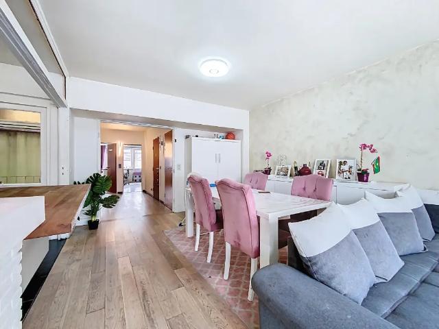Appartement vente à Charleroi, Wallonie