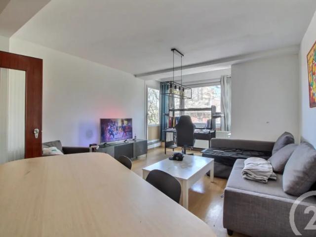 Appartement vente à Charleroi, Wallonie