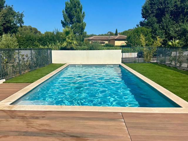 Appartement vente à Arrondissement de Draguignan, Saint-raphaël