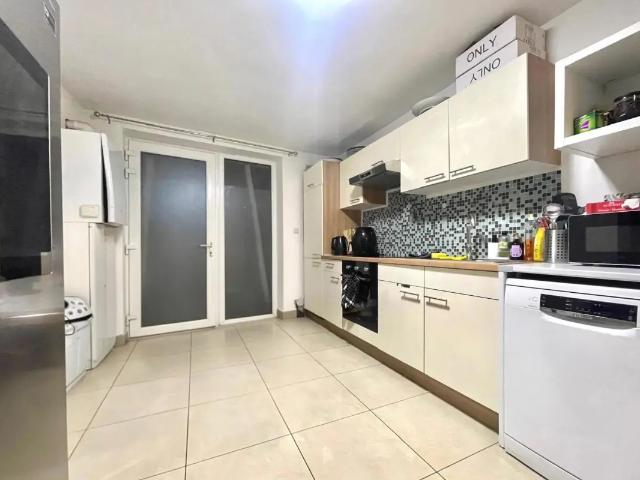 Appartement vente à Charleroi, Wallonie