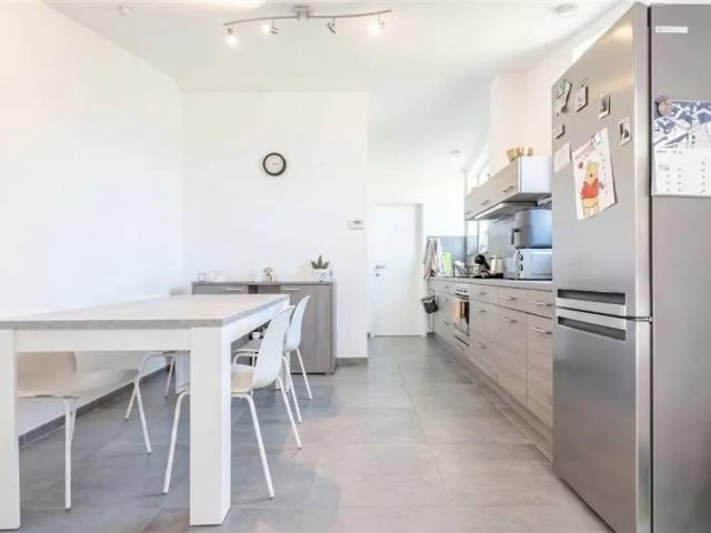 Appartement vente à Huy, Wallonie