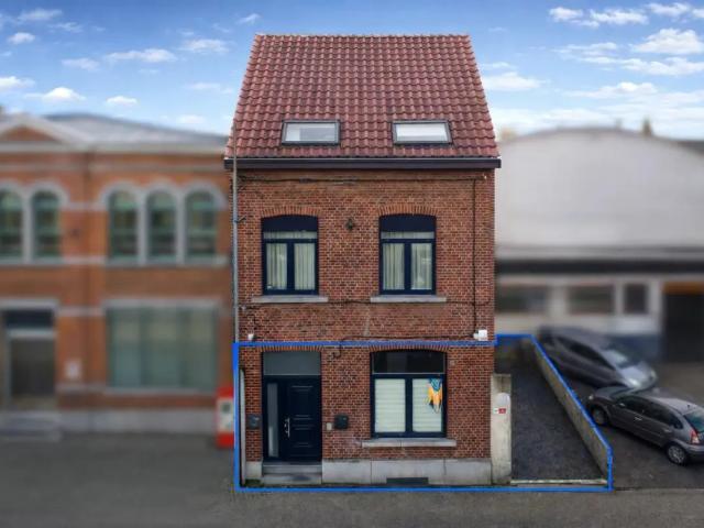 Appartement vente à La Louvière, Wallonie