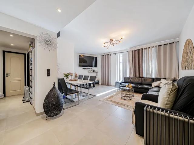 Appartement vente à Marche, Wallonie