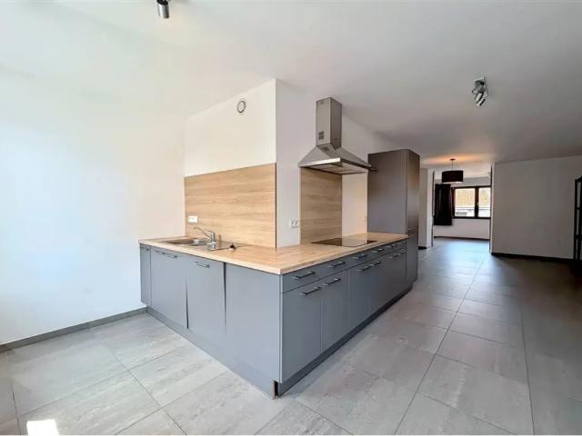Appartement vente à Marche, Wallonie