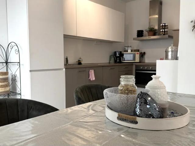 Appartement vente à Bergen, Wallonie