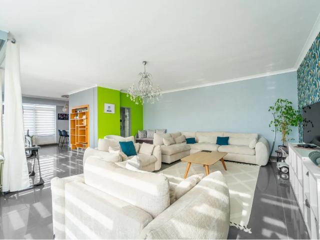 Appartement vente à Charleroi, Wallonie