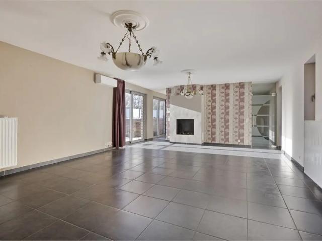 Appartement vente à Looz, Limburg