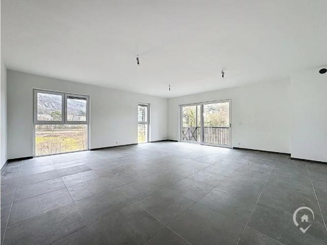 Appartement vente à Yvoir, Wallonie