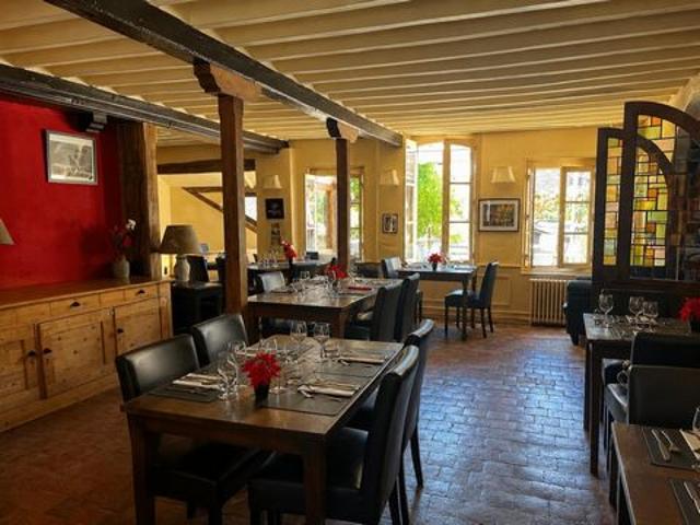 Local Commercial vente à Vierzon, Brinon-sur-sauldre