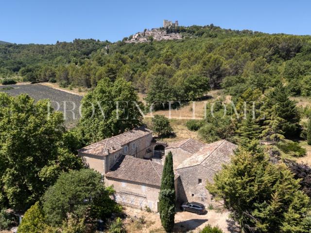 Maison vente à Apt, Lacoste