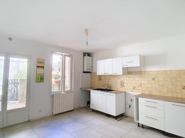 Maison vente à Nîmes, Bellegarde