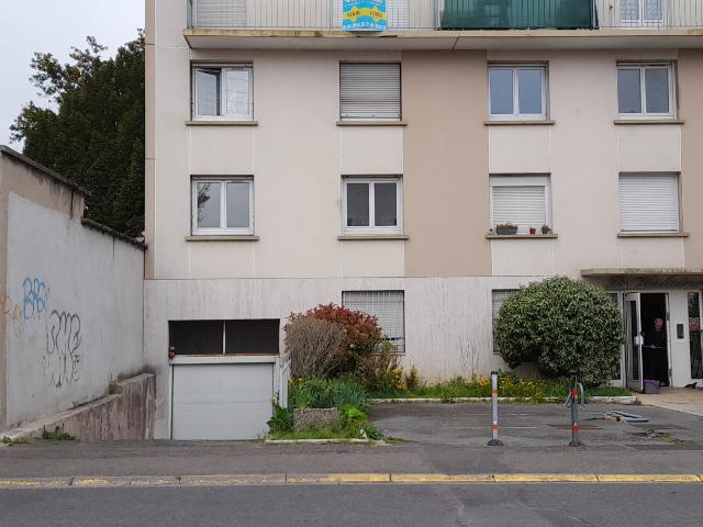 Garage vente à Melun