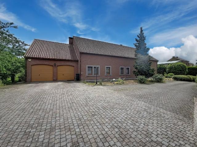 Chalet vente à Villers-Le-Bouillet, Wallonie