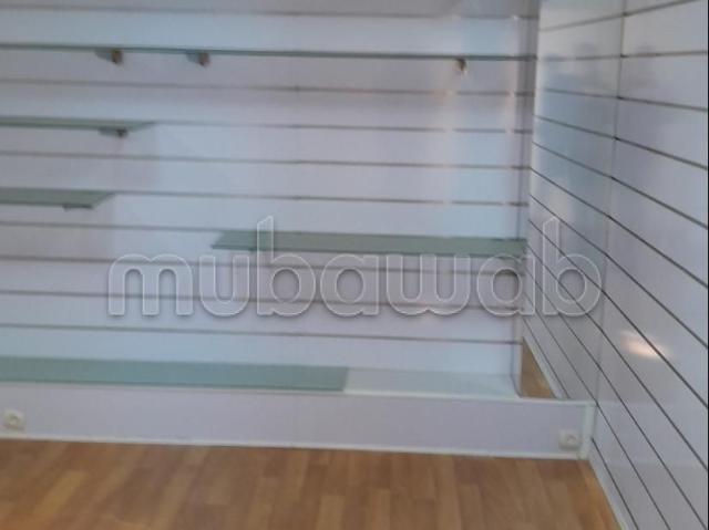 Local commercial vente à Anfa, Gharb-Chrarda-Beni Hssen