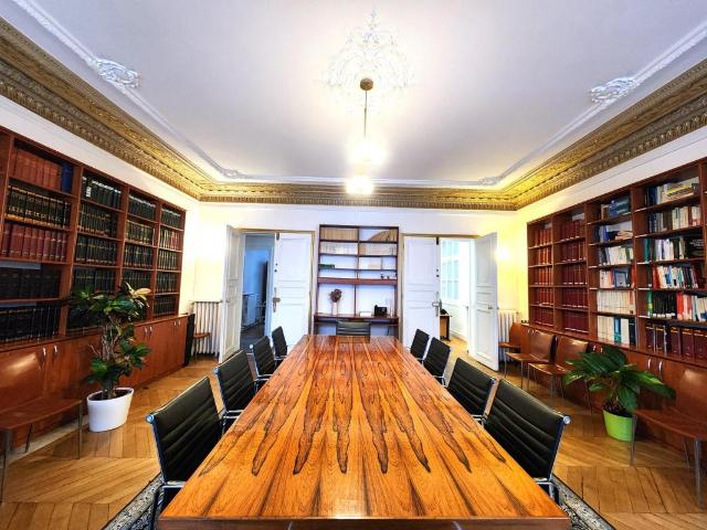 Bureau vente à Paris 9e Arrondissement, Paris