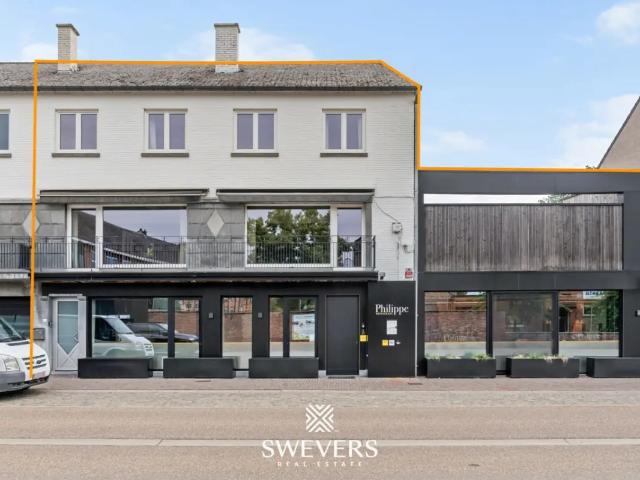 Bureau vente à Alken, Limburg
