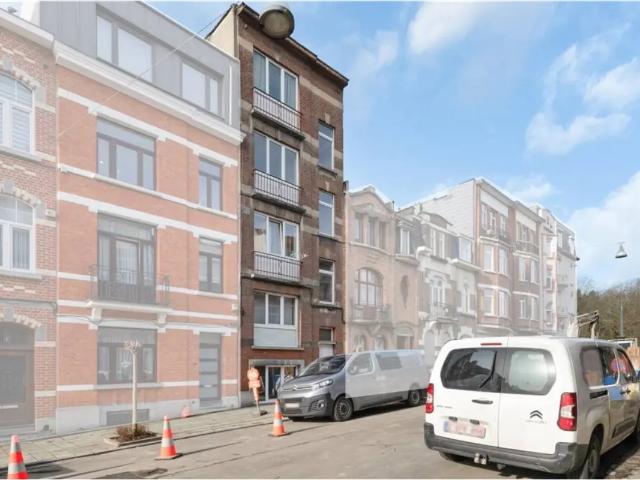 Bureau vente à Anderlecht, Bruxelles