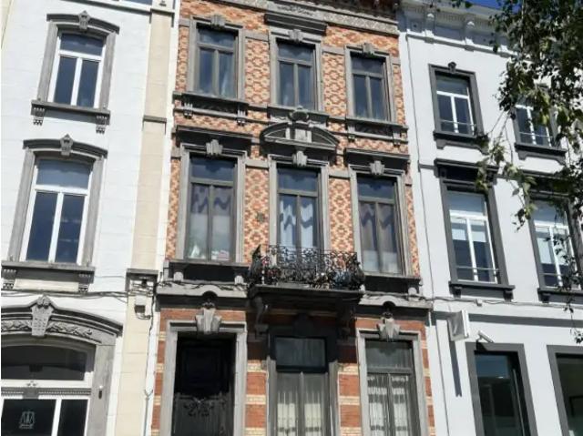 Bureau vente à Charleroi, Wallonie