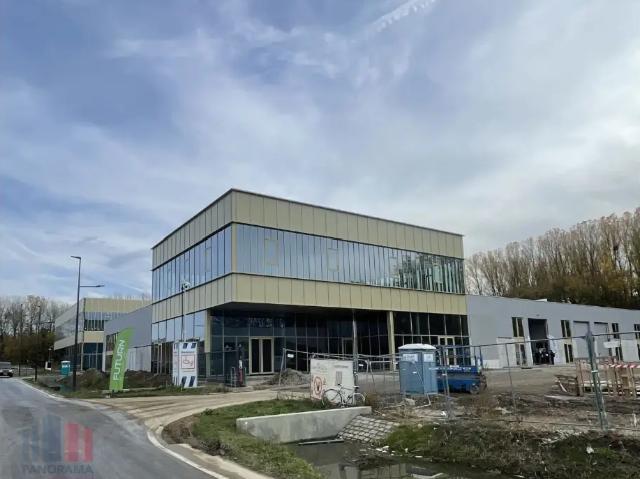 Bureau vente à Drogenbos, Brabant