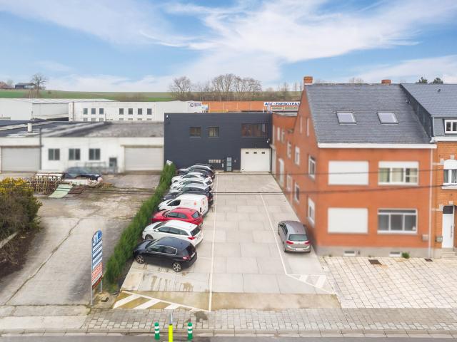 Bureau vente à Hannut, Wallonie