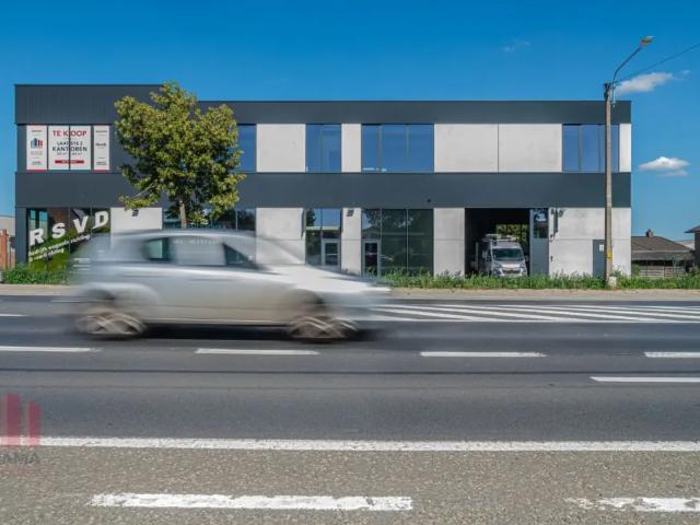 Bureau vente à Gits, West-Vlaanderen