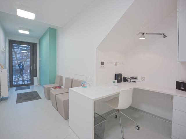 Bureau vente à Huy, Wallonie