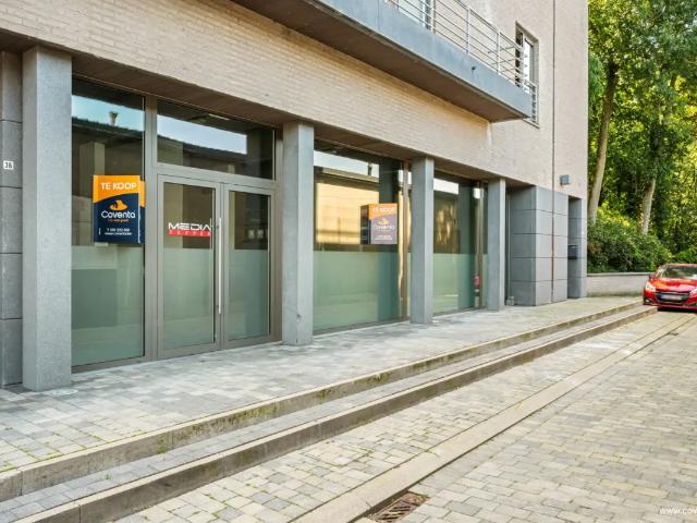 Bureau vente à Ieper, West-Vlaanderen