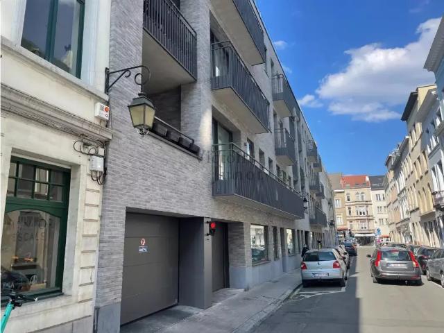 Bureau vente à Elsene, Bruxelles