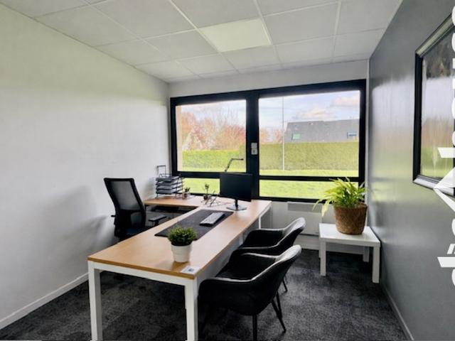 Bureau vente à Caen, Saint-contest