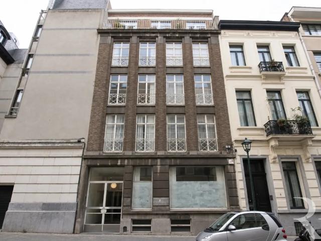 Bureau vente à Saint-Gilles - Sint-Gillis, Brussel-Hoofdstad - Bruxelles-Capitale