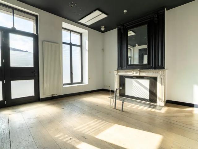 Bureau vente à Brunehaut, Wallonie