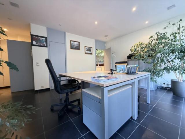 Bureau vente à Uccle, Bruxelles
