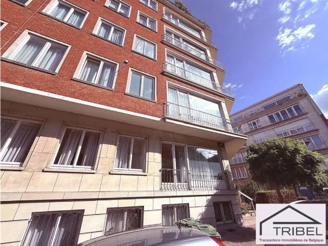 Bureau vente à Uccle, Bruxelles