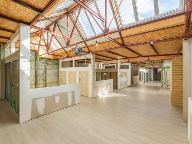 Bureau vente à Uccle, Bruxelles