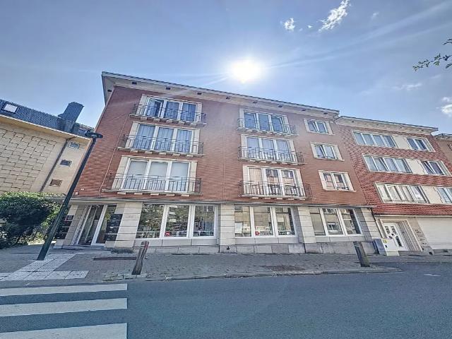 Bureau vente à Uccle, Bruxelles