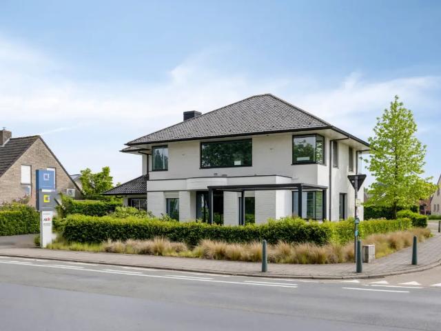 Bureau vente à Wevelgem, West-Vlaanderen