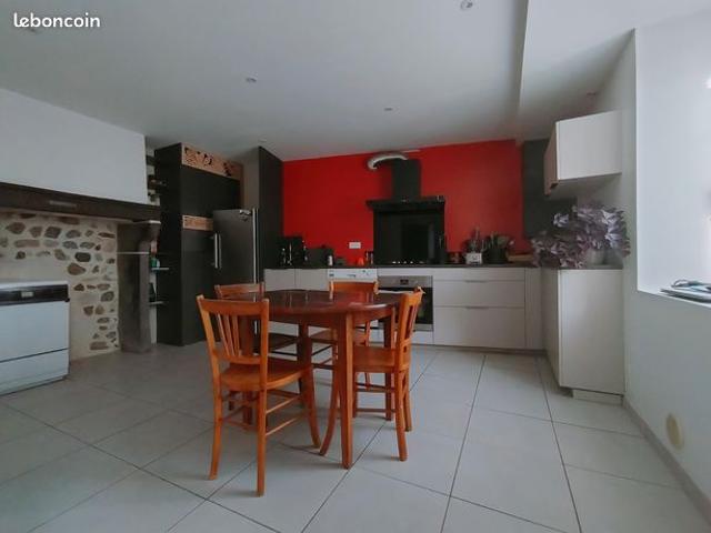 Maison vente à Saint-Georges-sur-Allier, Puy-de-Dôme