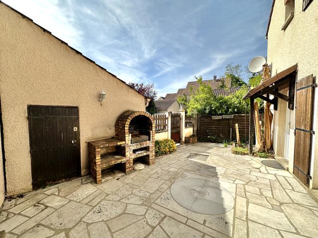 Maison vente à Évry, Petit-bourg