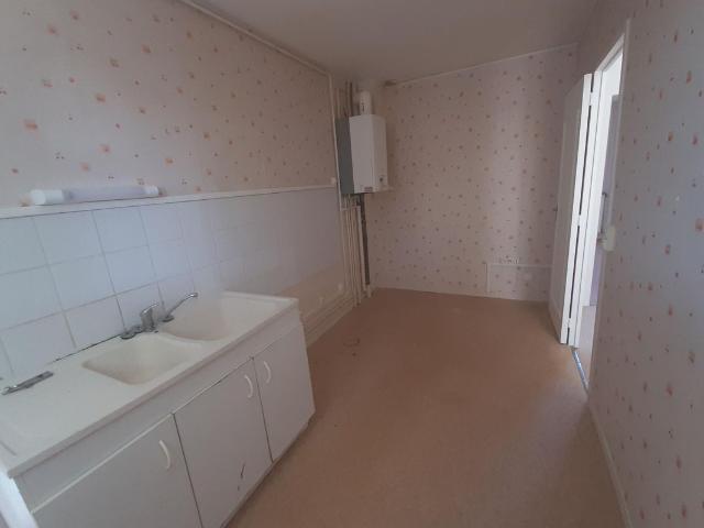 Maison vente à Mamers, Connerré