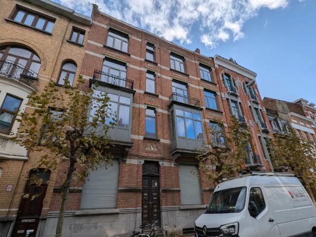 Duplex vente à Schaarbeek, Bruxelles