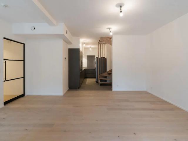 Duplex vente à Petit Paris, Waterloo