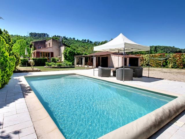 Maison vente à Brignoles, Le Thoronet